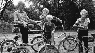 22 августа 1988 года. «Гонщики» из деревни Мышковичи Кировского района Могилевской области. Фото Владимира Витченко, Сергея Желудовича.