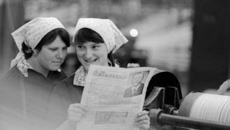 16 января 1977 года. Светлогорский завод искусственного волокна. Фото Юрия Иванова.