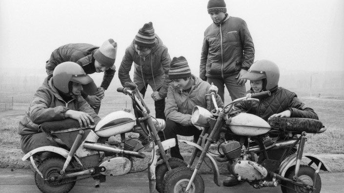 13 ноября 1985 года. Кружок технического моделирования и картингистов детского Дворца культуры Оршанского льнокомбината. Фото Владимира Витченко.
