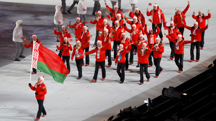 7 февраля 2014 года. На сочинском стадионе «Фишт» 7 февраля прошла торжественная церемония открытия ХХII зимних Олимпийских игр. На снимке: белорусская сборная. Фото Наталии Абложей