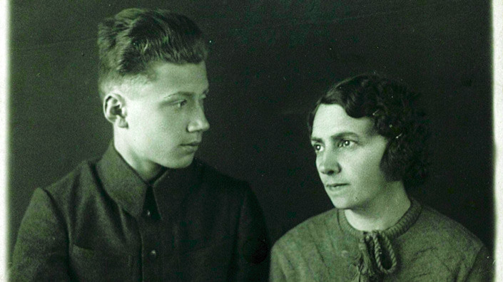 Агент немецкой разведки Александр Марковский (1926 г. р.), окончивший в мае 1942 г. шпионскую школу в Киеве и направленный для борьбы с партизанским движением на территорию Беларуси